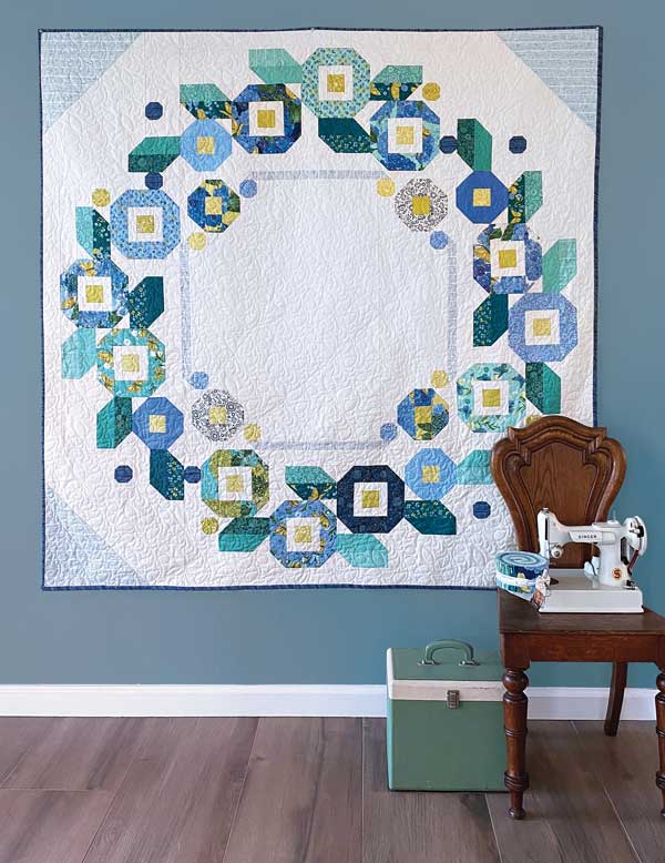 CT Robin Pickens Cottage Bleu Ring Around Posies Foyer